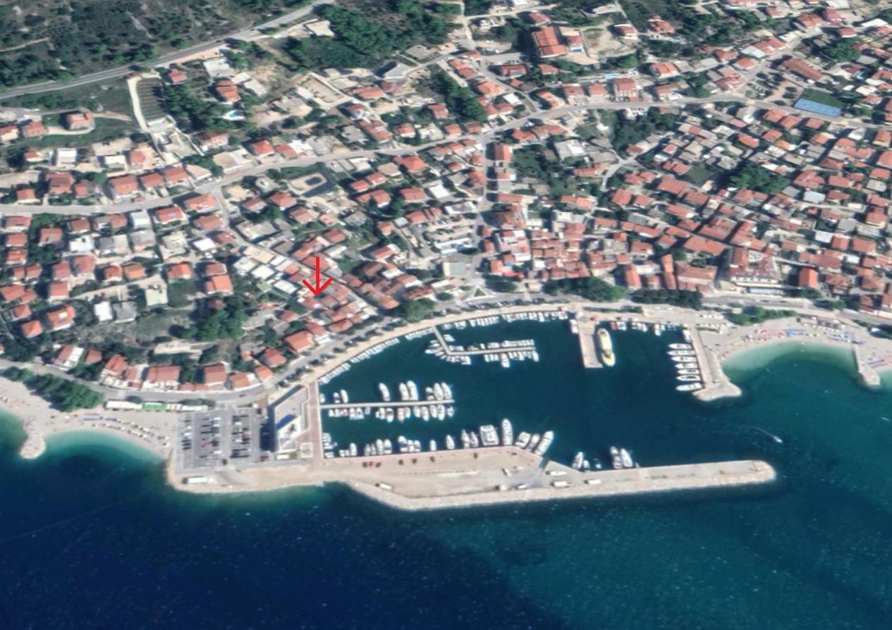 Apartments Dvor - Ap1, Ap2, Ap3 Baska Voda Bagian luar foto